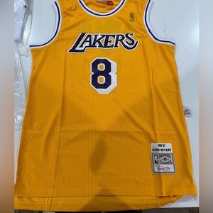 KOBE BRYANT mitchell and ness hardwood classics jersey!!